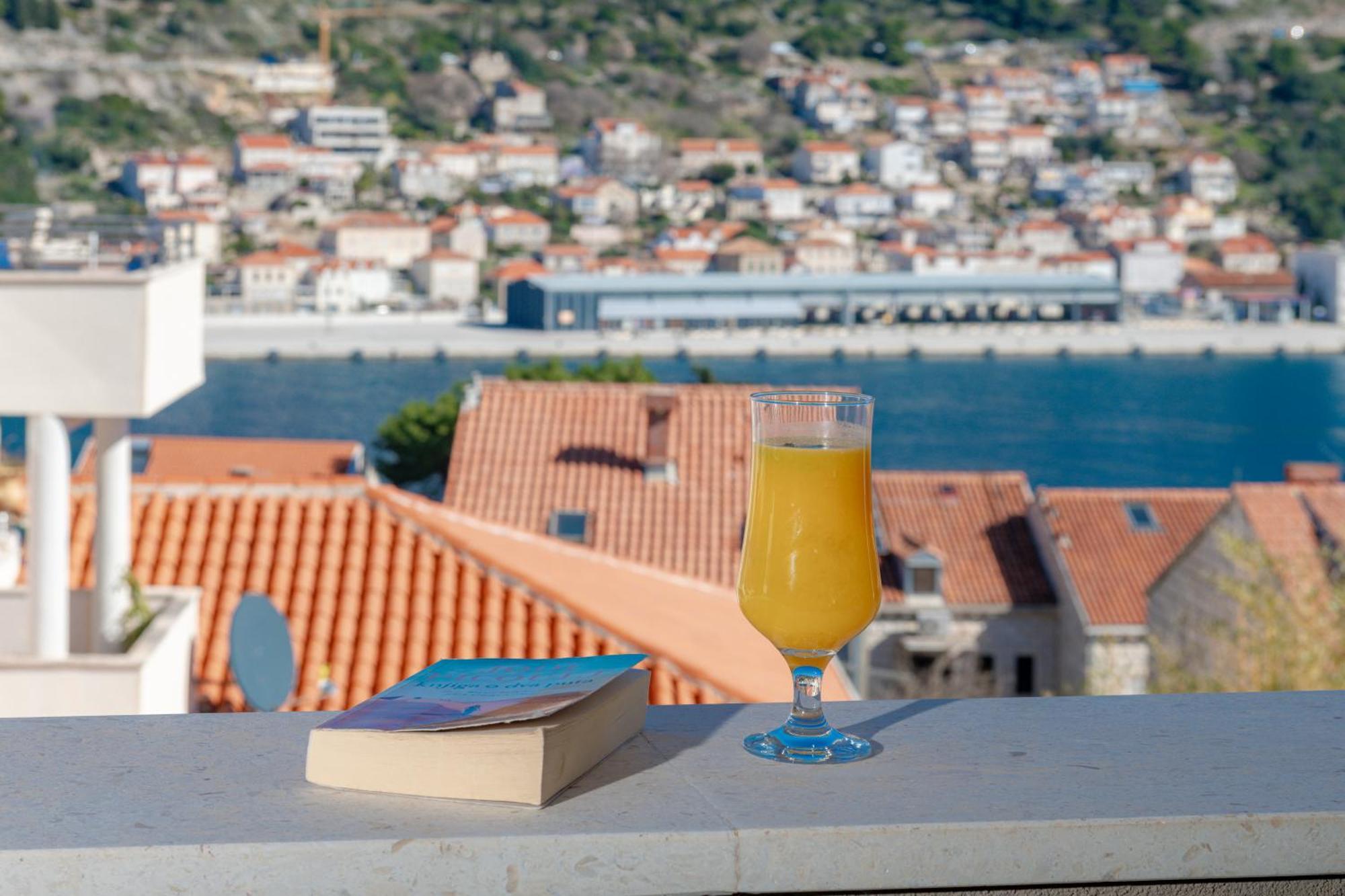 Oyo Deluxe Apartments Dubrovnik Exterior foto